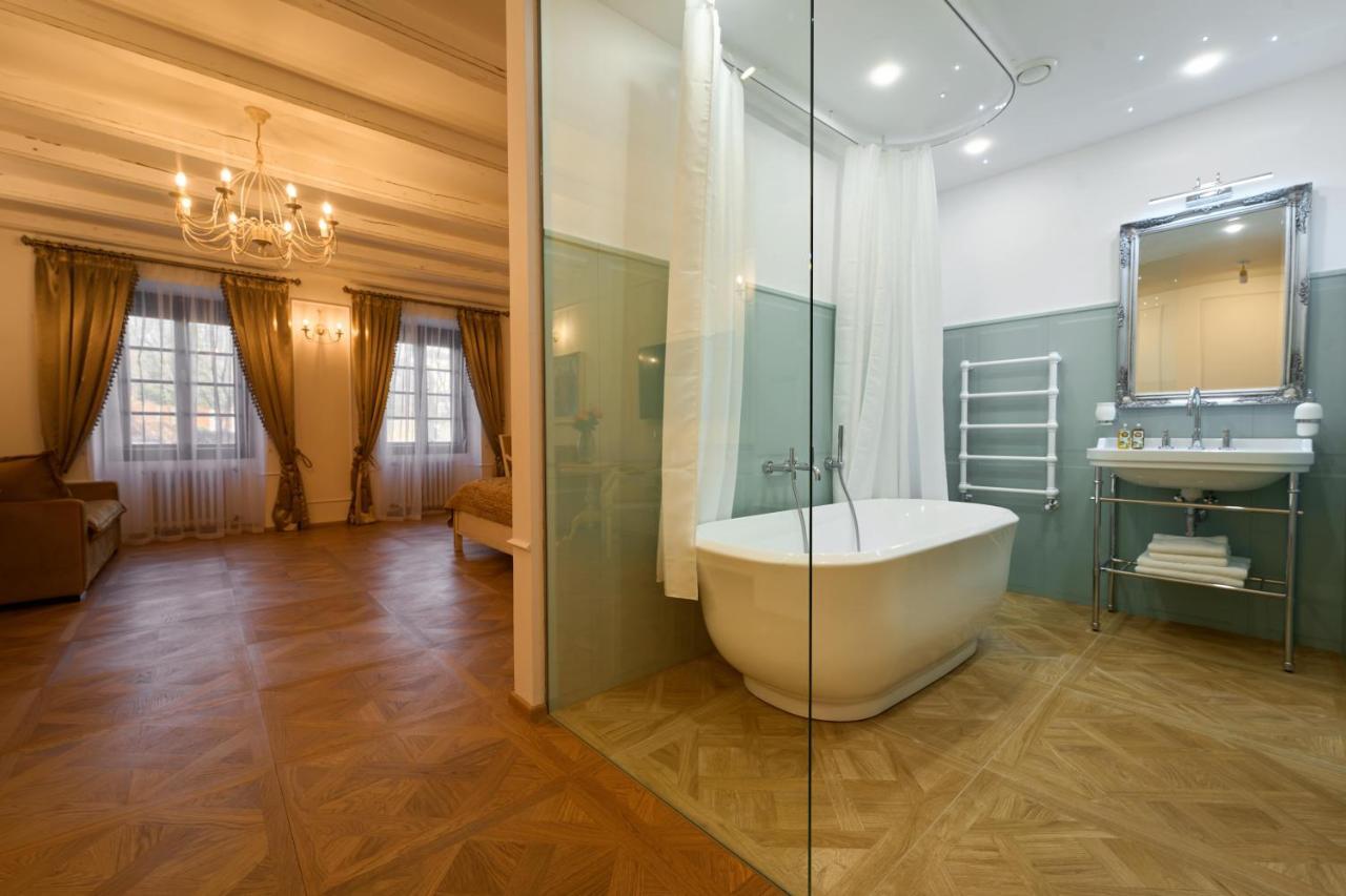 Spa Beerland Chateaux - U Zlate Hrusky / At Golden Pear Prag Dış mekan fotoğraf